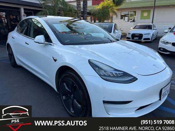 TESLA MODEL 3 2018 5YJ3E1EA8JF010686 image
